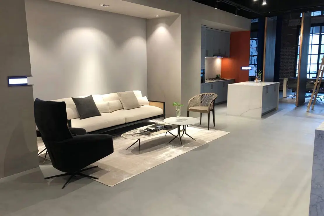 Residencia sofisticada y contemporánea con muros y piso de microcemento. Residencia sofisticada y contemporánea con muros y piso de microcemento.